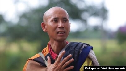 Giày Đá Bóng Trong Tiếng Anh Là Gì: Giải Mã Từ Ngữ Chuyên Sâu