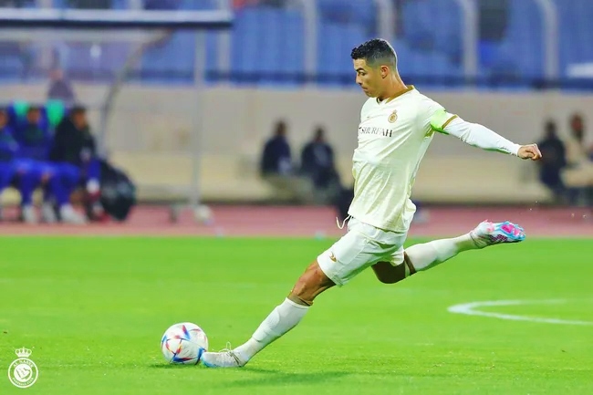 Xem Gì Hôm Nay Bóng Đá Ronaldo: Toàn Cảnh Phong Độ & Tin Tức Mới Nhất Xem Gì Hôm Nay Bóng Đá Ronaldo: Toàn Cảnh Phong Độ & Tin Tức Mới Nhất