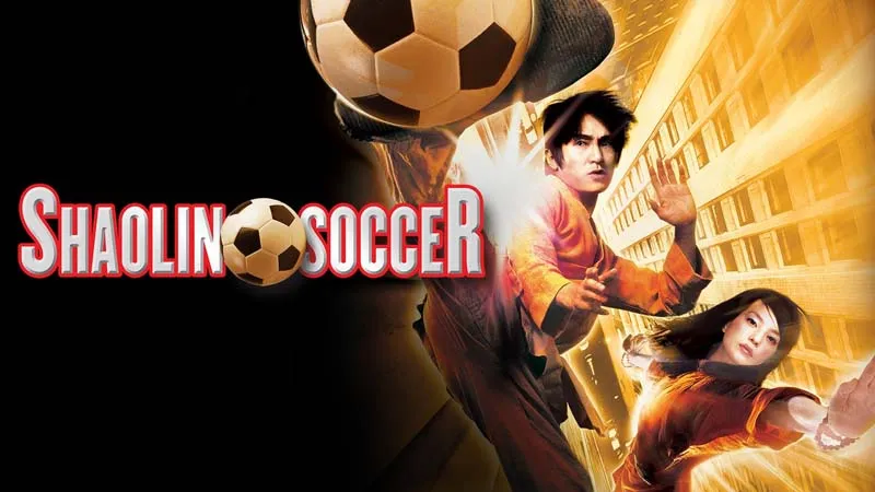 Châu Tinh Trì và đội bóng Thiếu Lâm trong phim Shaolin Soccer, thể hiện một khía cạnh hài hước về các cầu thủ bóng đá.