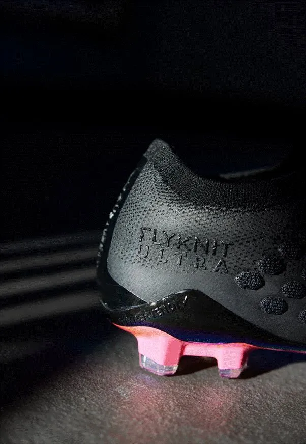Tổng quan thiết kế upper Flyknit và vân nổi của Nike Phantom Ultra Venom
