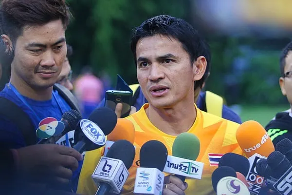 Zico Thái, một huyền thoại của bóng đá Đông Nam Á, với những phát biểu về kiatiasak nói gì về bóng đá việt nam.