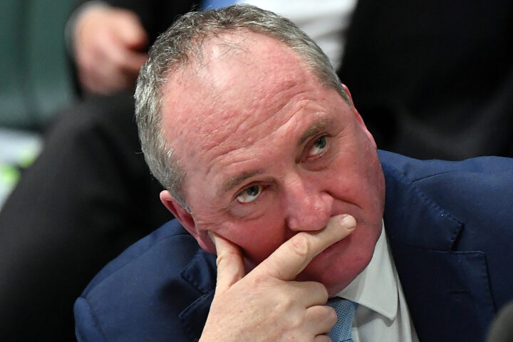 Xem Bóng Đá Tiếng Anh Là Gì: Cẩm Nang Thuật Ngữ Cho Fan Túc Cầu Xem Bóng Đá Tiếng Anh Là Gì: Cẩm Nang Thuật Ngữ Cho Fan Túc Cầu