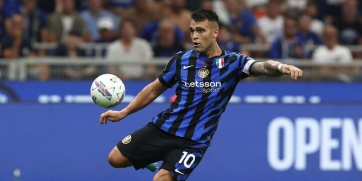 Cách Chọn Đội Hình Phù Hợp Với Năng Lực Cầu Thủ Hiện Có Để Tối Ưu Chiến Thuật