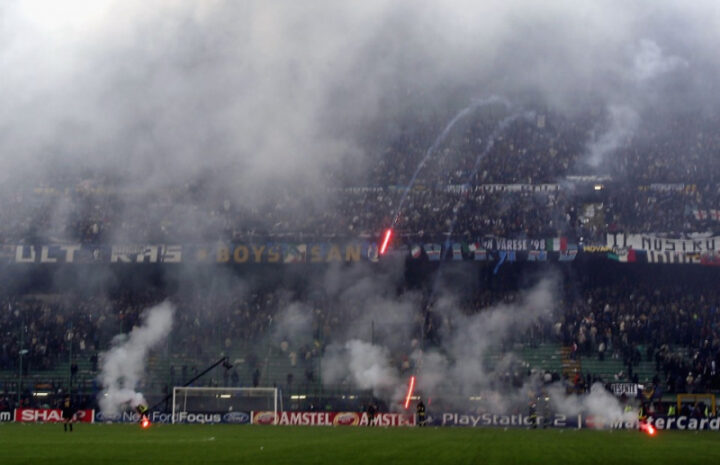 Hooligan Bóng Đá Là Gì? Phân Tích Toàn Diện Từ A-Z Hooligan Bóng Đá Là Gì? Phân Tích Toàn Diện Từ A-Z