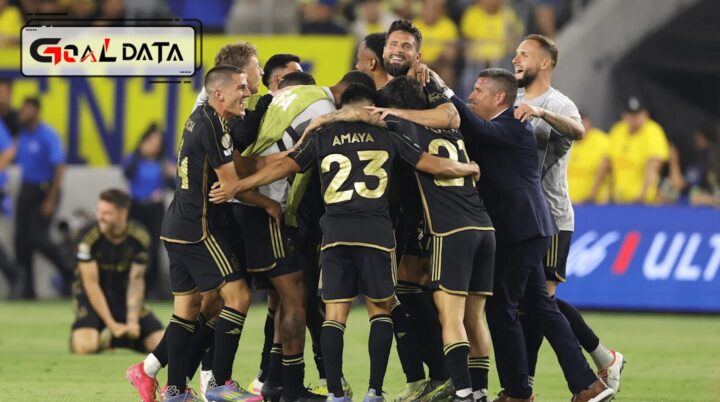 Bóng Đá Có Cùng Ý Nghĩa Với Gì: Giá Trị Vượt Trội Của Môn Thể Thao Vua Bóng Đá Có Cùng Ý Nghĩa Với Gì: Giá Trị Vượt Trội Của Môn Thể Thao Vua