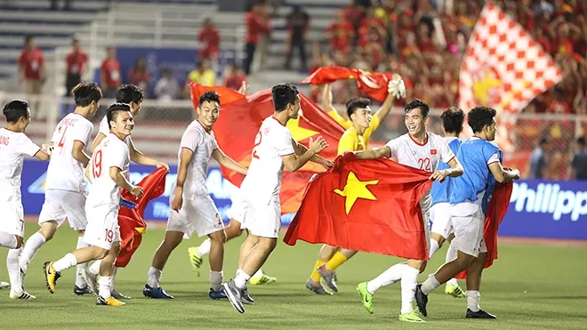 U23 Việt Nam thi đấu để giành hcv bóng đá nam tại SEA Games, thể hiện quyết tâm và chiến lược của đội tuyển