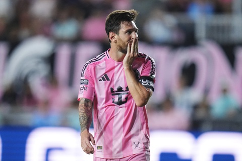 Sân Đá Bóng Tiếng Anh Là Gì: Giải Mã Thuật Ngữ Và Các Loại Sân