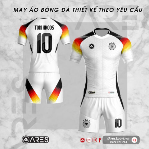 Áo Bóng Đá Phiên Bản Thi Đấu Là Gì: Giải Mã Giá Trị Thực Sự