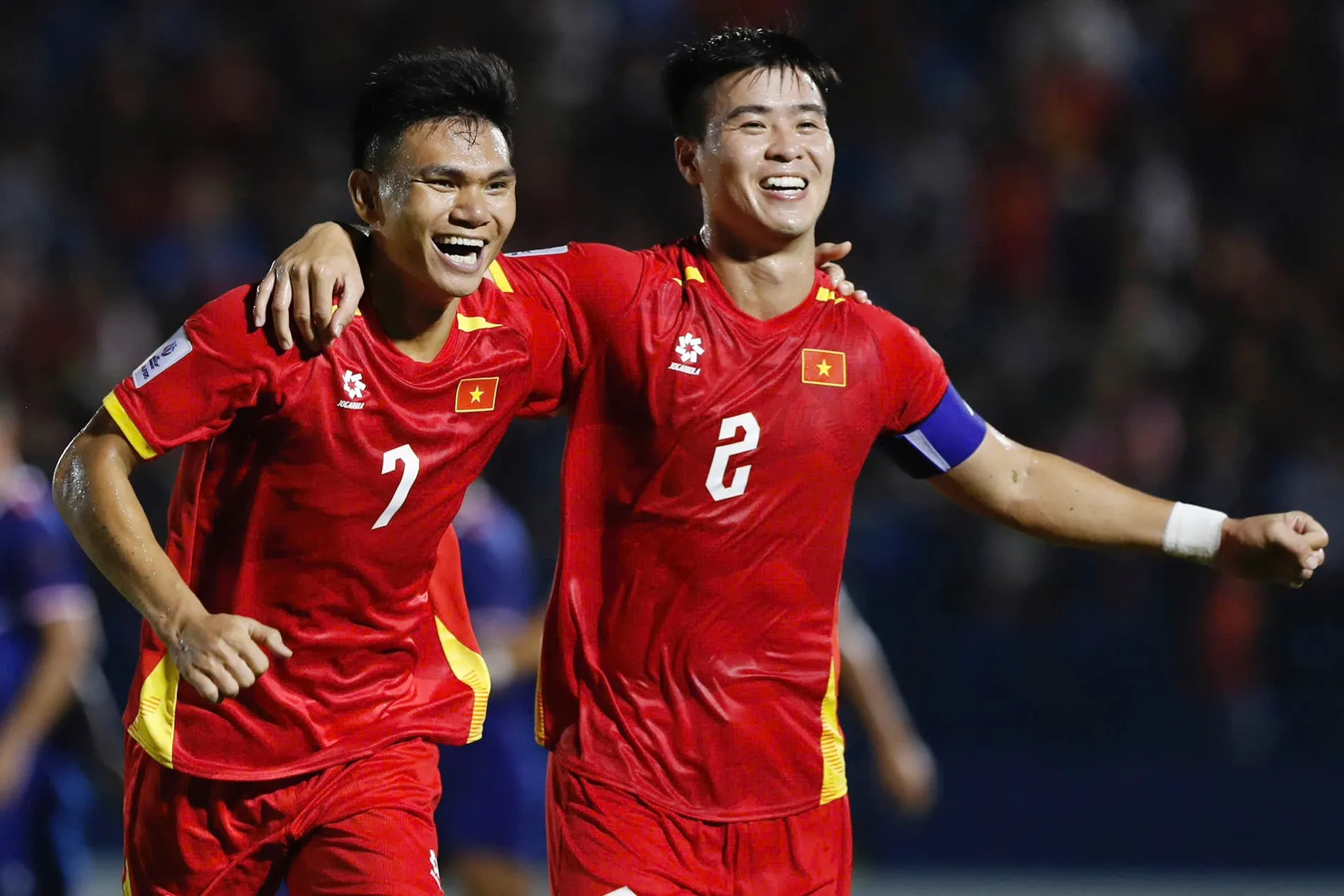 Bóng đá Đông Nam Á gây ấn tượng tại vòng loại Asian Cup 2027