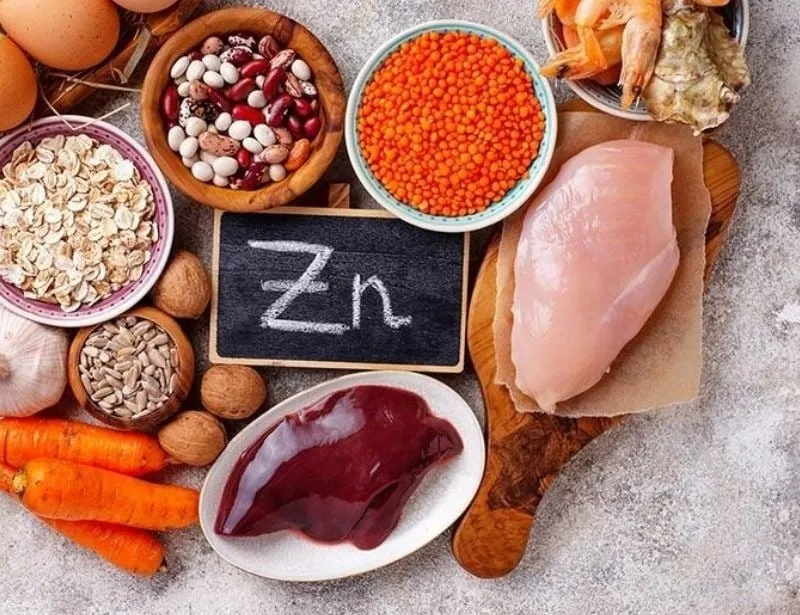 Kẽm là khoáng chất cần thiết để tăng cường hệ miễn dịch và phục hồi cơ thể nhanh chóng sau đá bóng