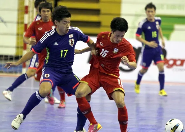 Bóng đá trong nhà còn đem lại lợi ích về tinh thần 