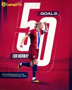 Haaland với phong thái tự tin, phản ánh sức mạnh tinh thần và đẳng cấp cầu thủ hàng đầu, một dạng manh trong bóng đá.