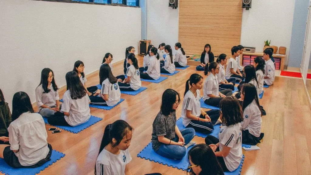 Giáo Dục Thể Chất Môn Bóng Đá Học Những Gì Để Phát Triển Toàn Diện