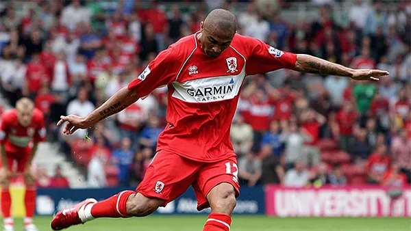 Afonso Alves và thành tích ghi 7 bàn trong bóng đá gọi là hau-trick