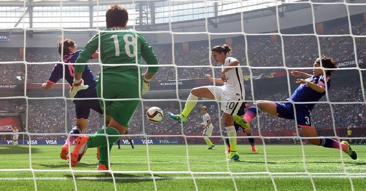 Hattrick trong bóng đá gọi là gì: Giải Mã Hattrick Và Những Kỷ Lục Ấn Tượng 2