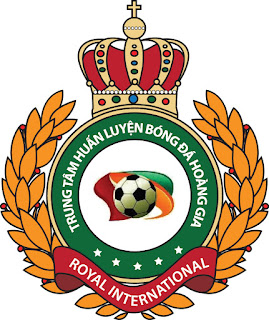 Logo Trung tâm Huấn luyện Bóng đá Hoàng Gia, nơi mang lại lợi ích từ đá bóng