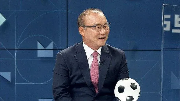 HLV Park Hang-seo trong cuộc phỏng vấn trên kênh SBS chia sẻ góc nhìn về nói gì về bóng đá Việt Nam