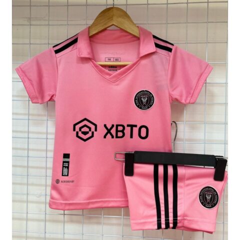 Áo Bóng Đá Hàng ST Là Gì? Phân Tích Chuyên Sâu Về Chất Lượng Và Các Loại Áo Hiện Nay