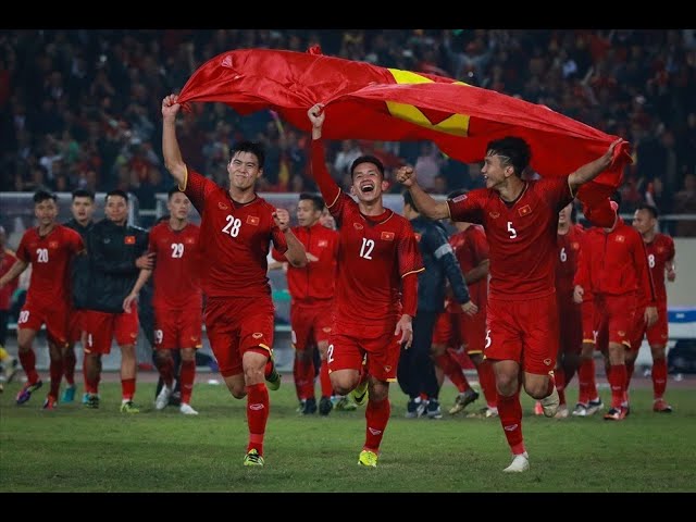 Điều Gì Giúp Bóng Đá Việt Nam Chiến Thắng: Phân Tích Chuyên Sâu Điều Gì Giúp Bóng Đá Việt Nam Chiến Thắng: Phân Tích Chuyên Sâu