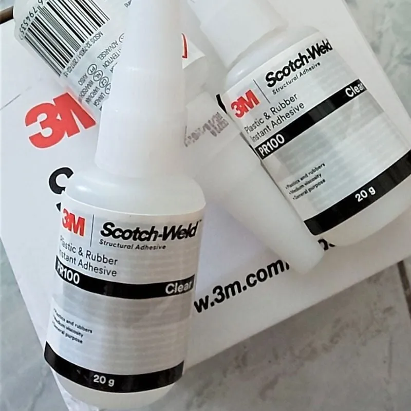 Keo dán giày đá bóng 3M PR100 sửa chữa hiệu quả mọi hư hỏng