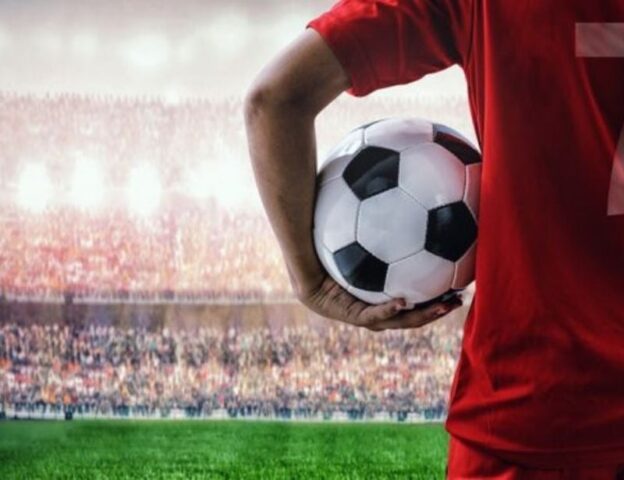 Tỷ Lệ Cá Cược Bóng Đá Là Gì? Giải Mã Từ A-Z Tại Soikeobonghomnay.com