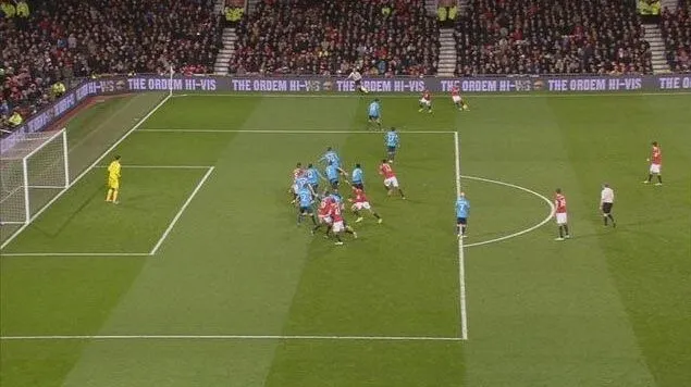 Hình ảnh tình huống không phạm lỗi việt vị