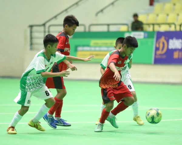 Giải Bóng Đá Gì Đang Diễn Ra: Cập Nhật Toàn Diện Các Giải Đấu Hấp Dẫn Giải Bóng Đá Gì Đang Diễn Ra: Cập Nhật Toàn Diện Các Giải Đấu Hấp Dẫn