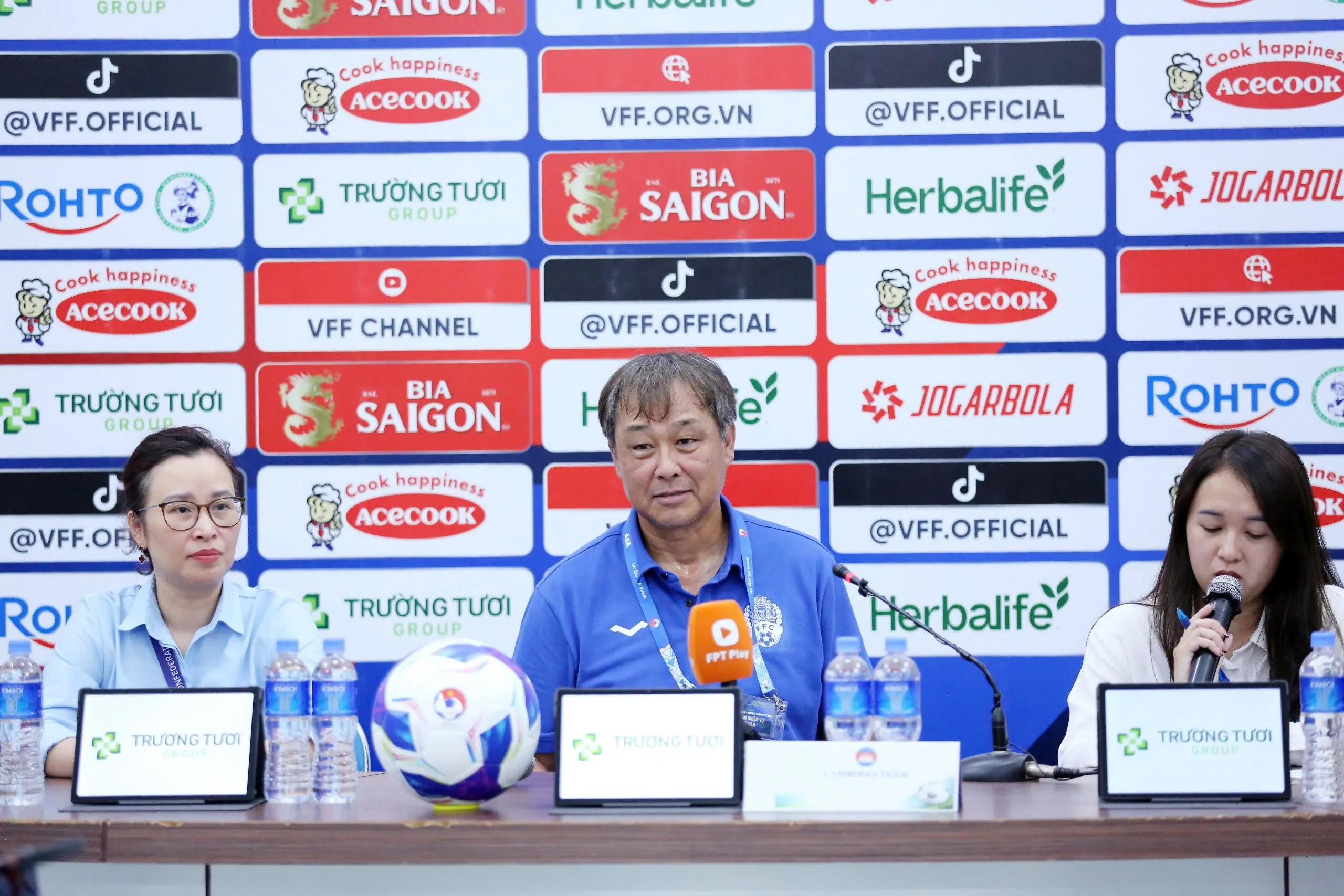 HLV Koji Gyotoku Của Campuchia Nhận Định Về Màn Trình Diễn Của Đội Tuyển